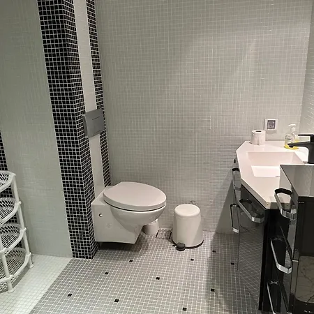 Gitea Sand Lilies Apartment *